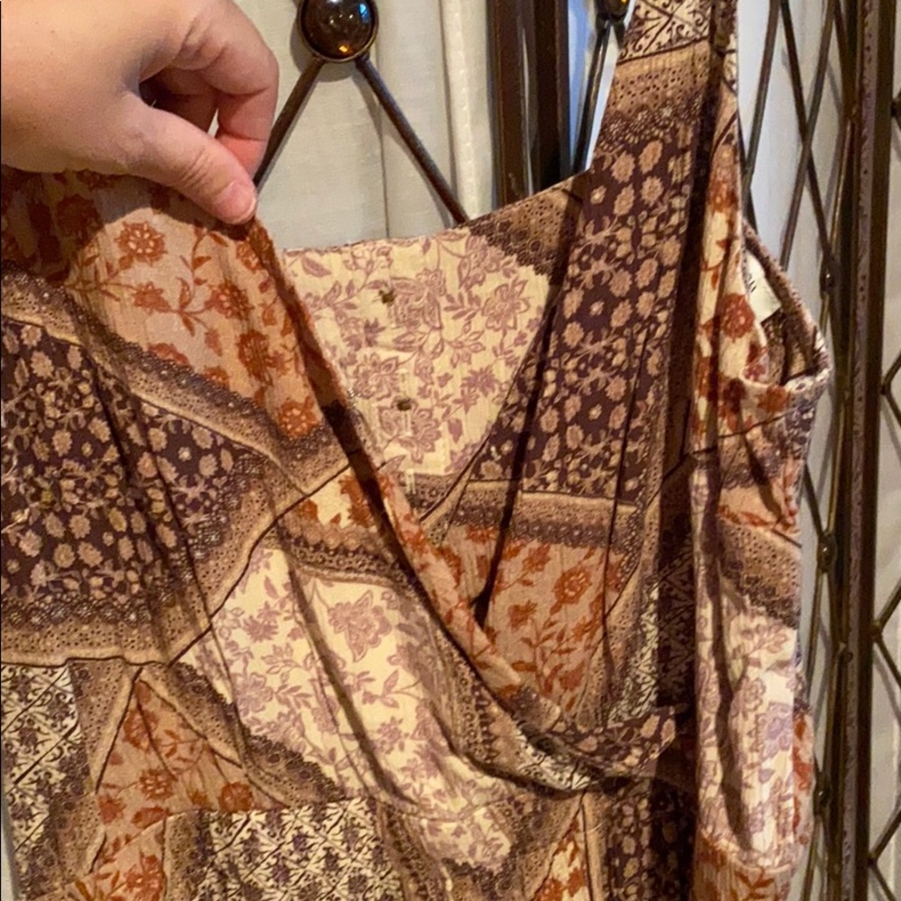 AE romper - Picture 3 of 5